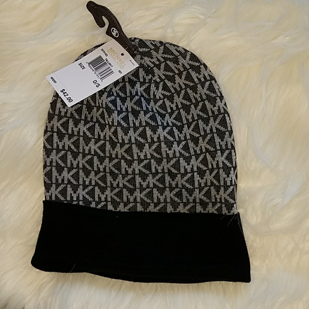 NWT Michael Kors Signature Logo hat
